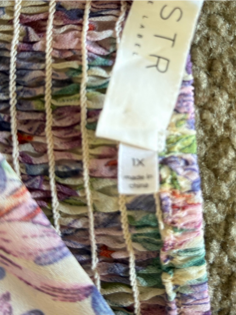 ASTR The Label Tonina Floral Blouse - Picture 5 of 6